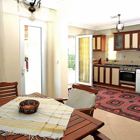 Sleeps 6 Air Con Wifi Willa *
